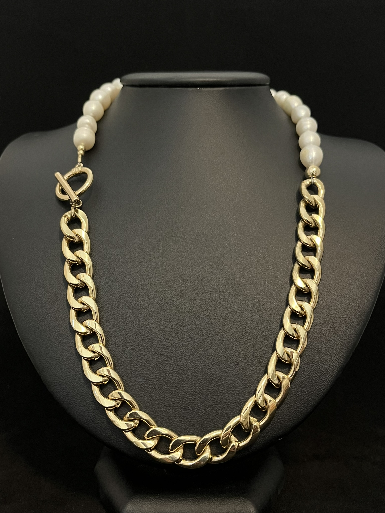 Bold Cubana - L.A.M.V. Fusion Necklace - Image 4
