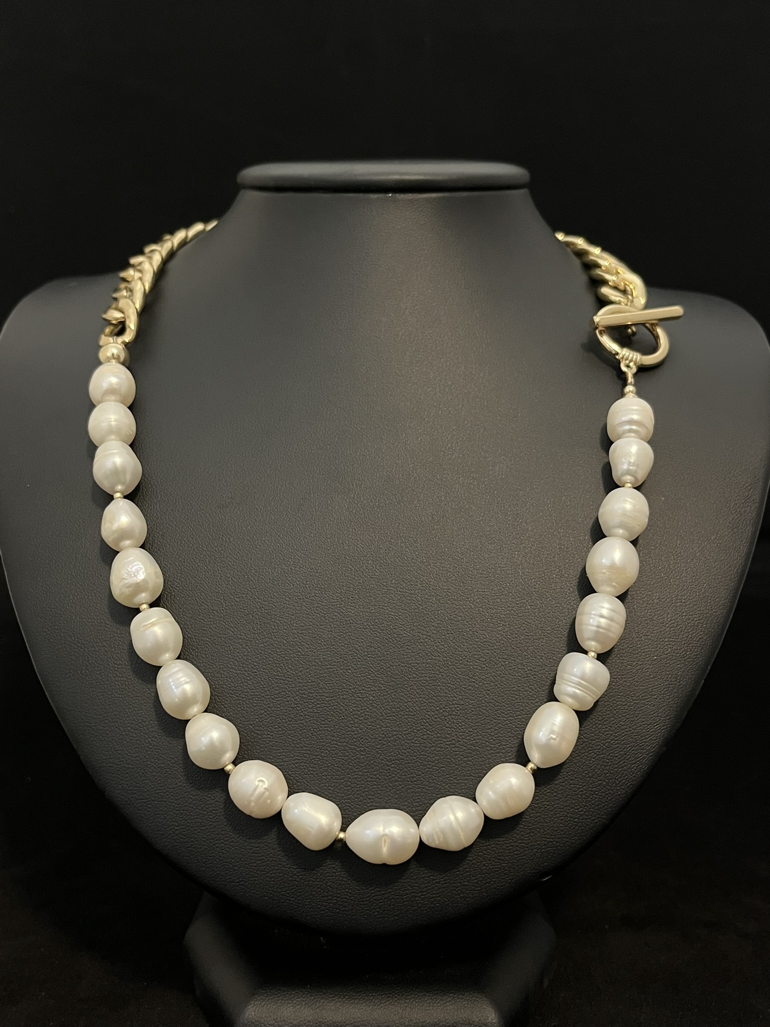 Bold Cubana - L.A.M.V. Fusion Necklace - Image 5
