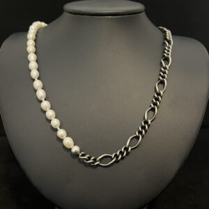 Figaro Chain with Baroque Pearls