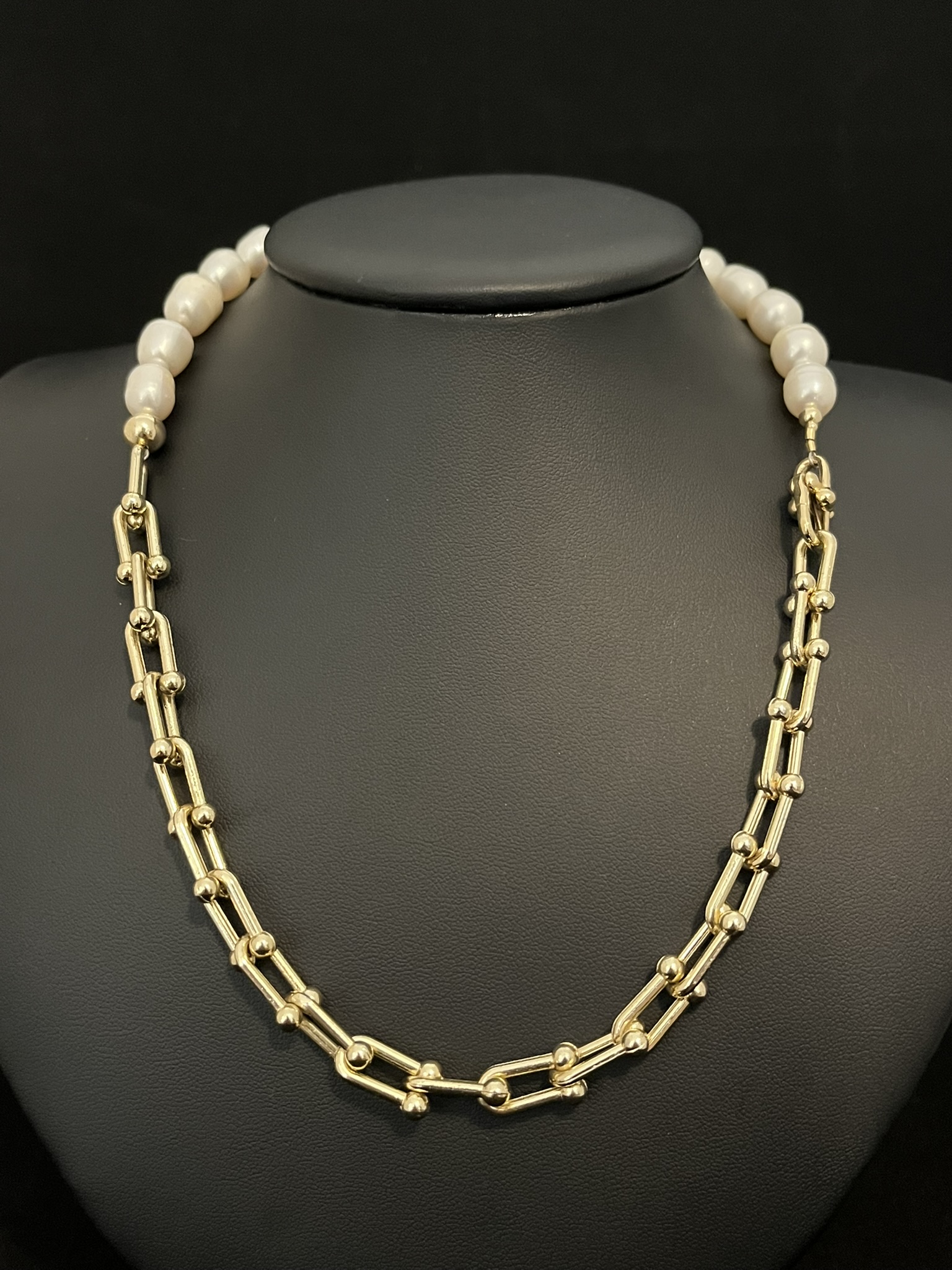 Bold Pearl Horseshoe - L.A.M.V. Fusion Necklace - Image 6