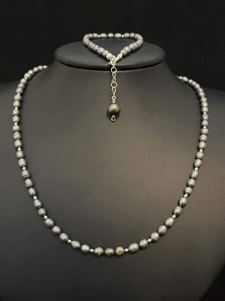 Petite Peacock Pearl Set
