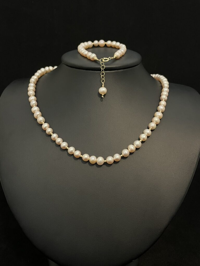 Bold Pink Freshwater Pearl Set