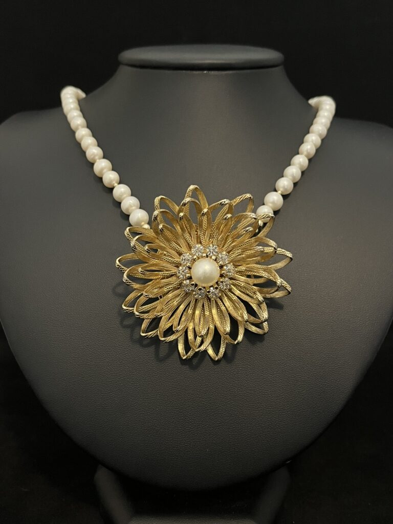 Unique Pendant Necklace with Vintage Flower Brooch